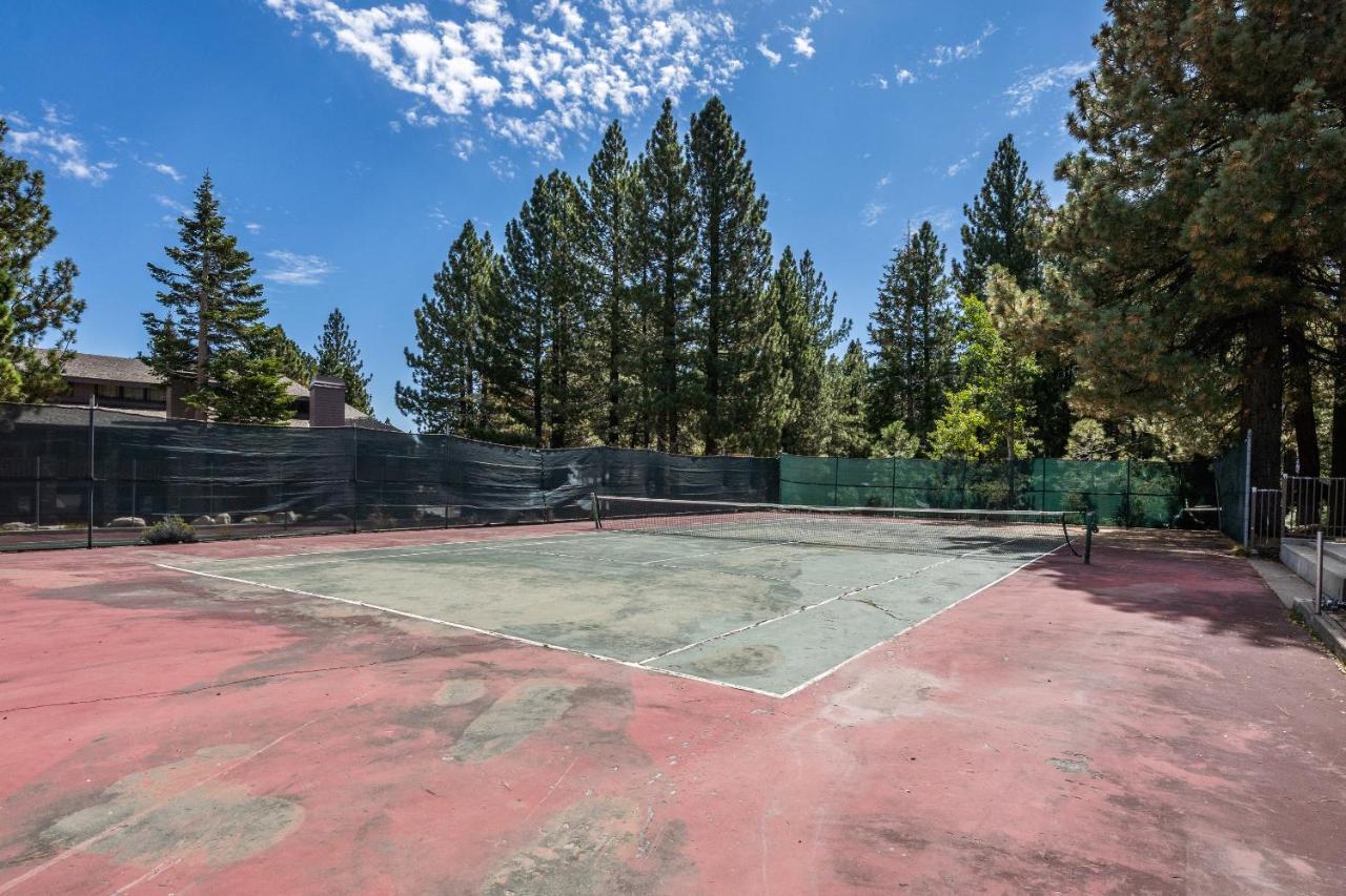 Summit #256 - Top Floor Summit 1 Bedrm 1 Bathrm Condo Just Steps Too Little Eagle Lodge Sleeps 4 Mammoth Lakes Exterior foto